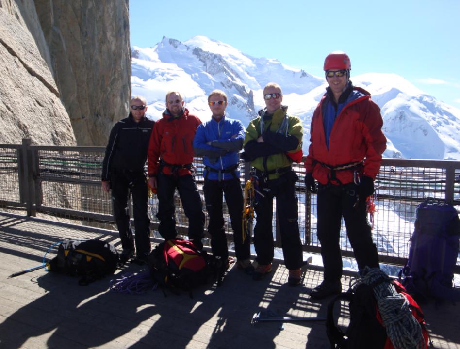 Steve Kitchen, Glen Brooks, Rich McGuinness, Chris Greenwood, Pete Southern talk us though the highs and lows of their recent ‘paragliding’ holiday flights.