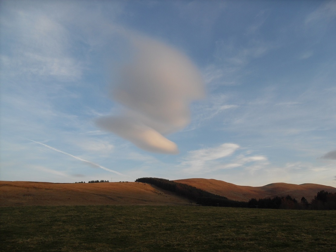 Cheviot wave 008.JPG